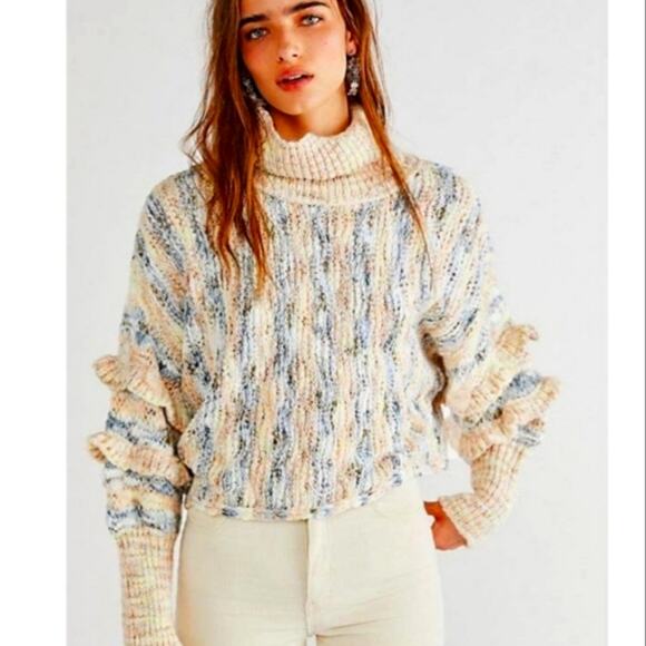 Free People Chunky Sweater M Burst your Bubble Cropped Ruffle Sleeve Turtleneck - Picture 2 of 14